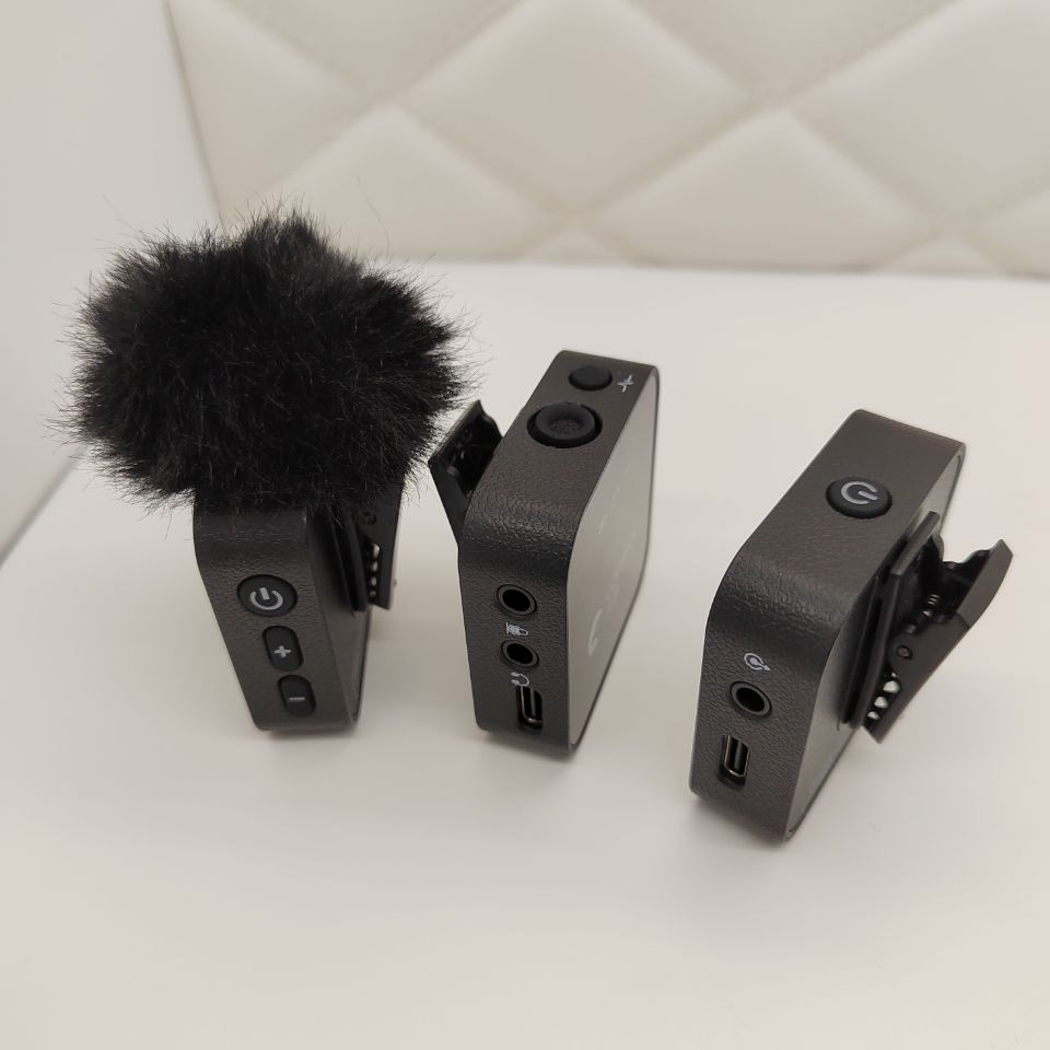 Yanmai GF1 2.4g Wireless Lavalier Microphone With Led Display