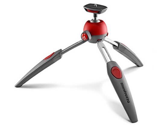 Manfrotto PIXI mini Desktop tripod perfect for larger lenses.